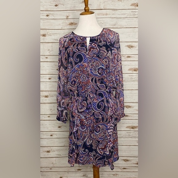 Shoshanna Dresses & Skirts - Shoshanna 100% silk peplum dress